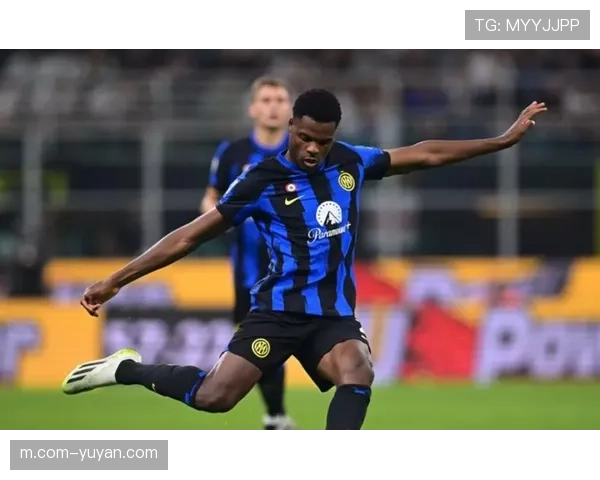 哈钦森防守回追数据,年轻翼卫攻防平衡性仍需时间打磨 哈钦森防守回追数据,年轻翼卫攻防平衡性仍需时间打磨