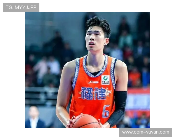 邹阳防守端存在感强 福建锋线防守支柱作用